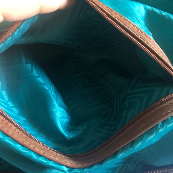 FINAL DROP.     HOST PICK 🤩  SET HTF Blakely hobo and wallet PLEASE SEE ALL PIC - Picture 6 of 11